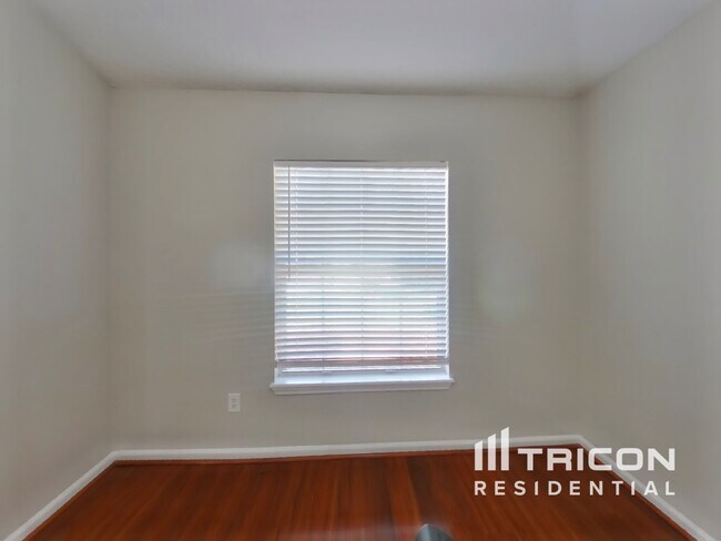 Building Photo - 3582 White Cow Ct