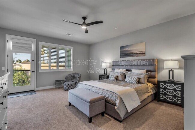 Building Photo - 1111 E Missouri Ave