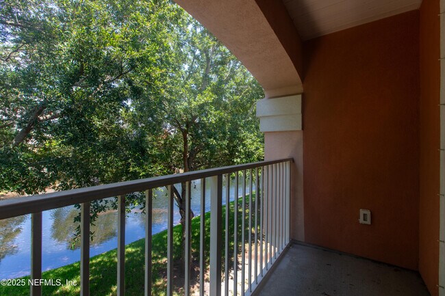 Building Photo - 13785 Herons Landing Way