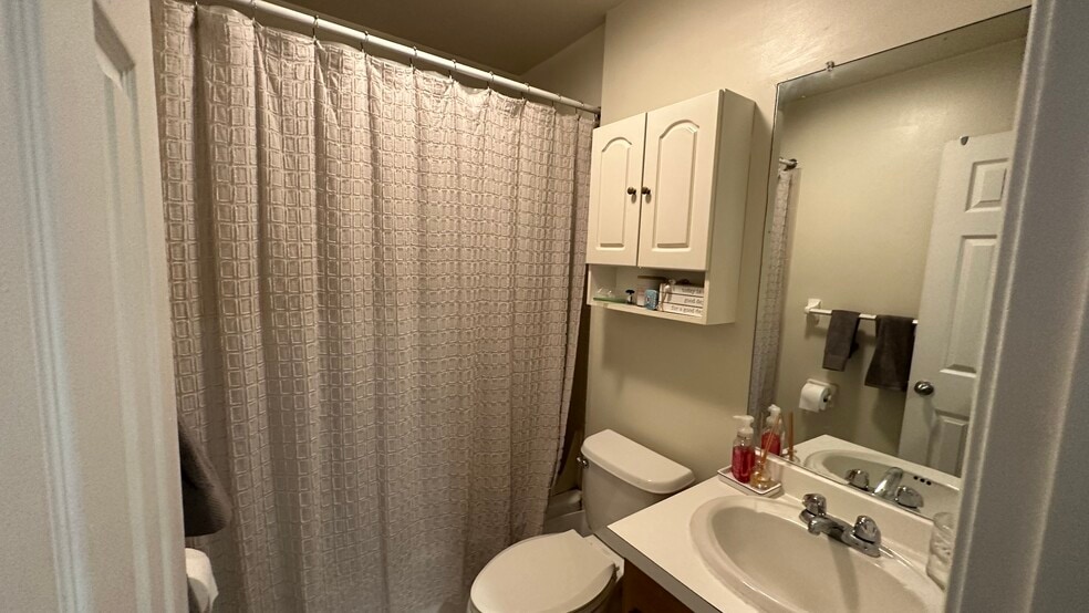 Building Photo - 427 Shawmut Ave