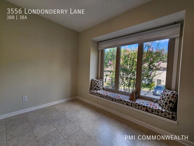 Building Photo - 3556 Londonderry Ln