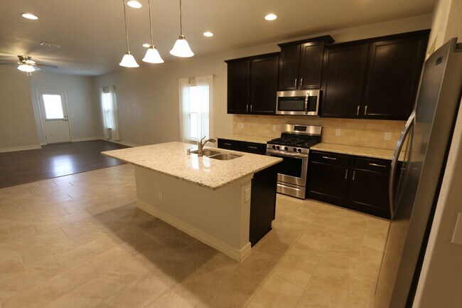 Building Photo - 13018 Bunkhouse