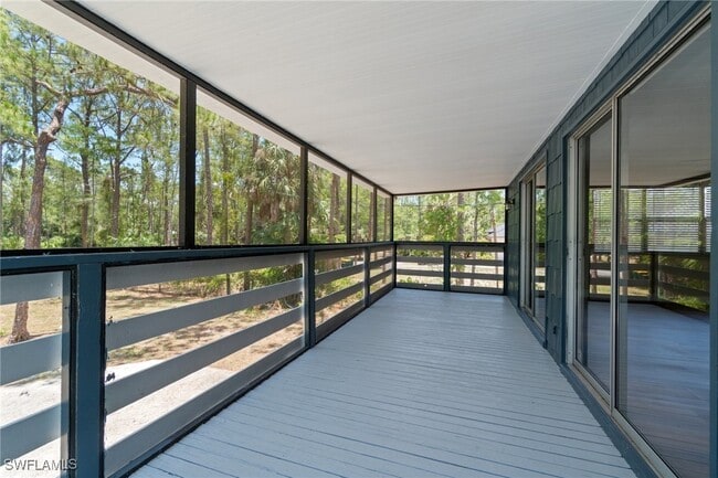 Building Photo - 5020 Hickory Wood Dr