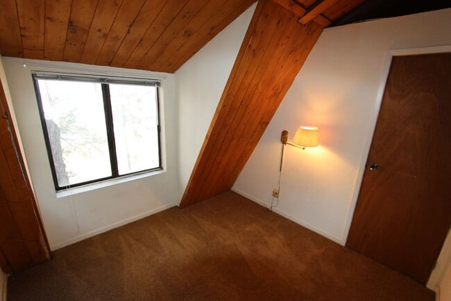 Building Photo - Cozy A-Frame Home in Kachina Village