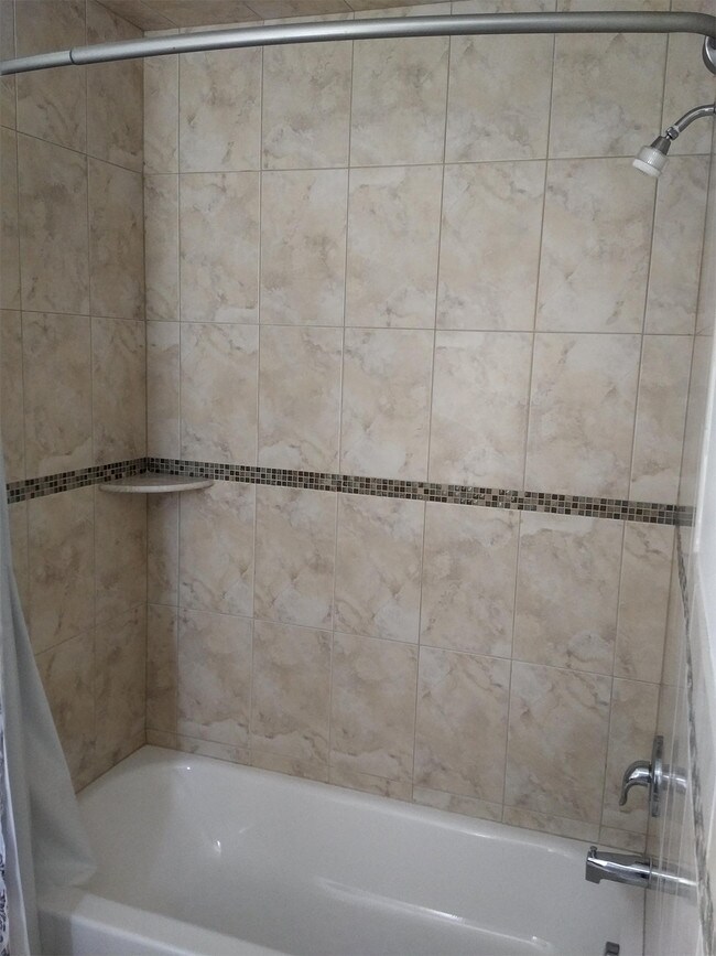 Building Photo - 255-257 New Jersey Railroad Ave