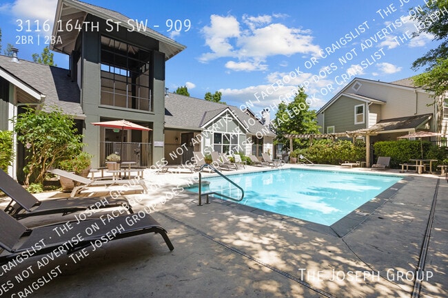 Building Photo - 3116 164th St SW