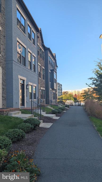 Primary Photo - 13222 Lake Waterview Wy