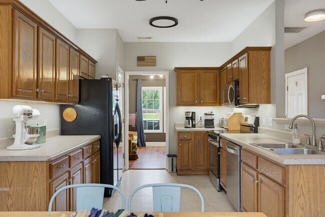 Building Photo - 108 Willard Way
