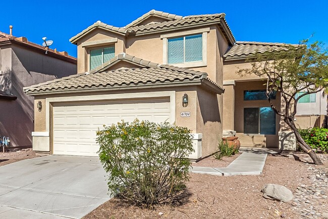 Building Photo - Spacious Two-Story in Maricopa