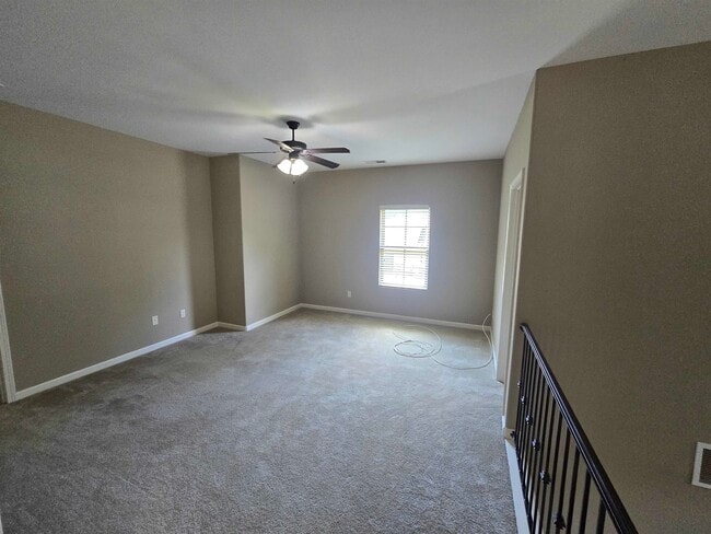 Building Photo - 8949 Poplar Pike