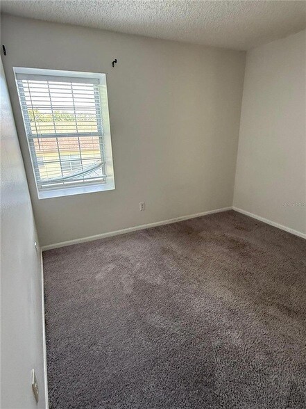 Building Photo - 2833 Falling Tree Cir