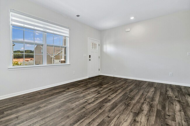 Building Photo - 229 Marathon Ln