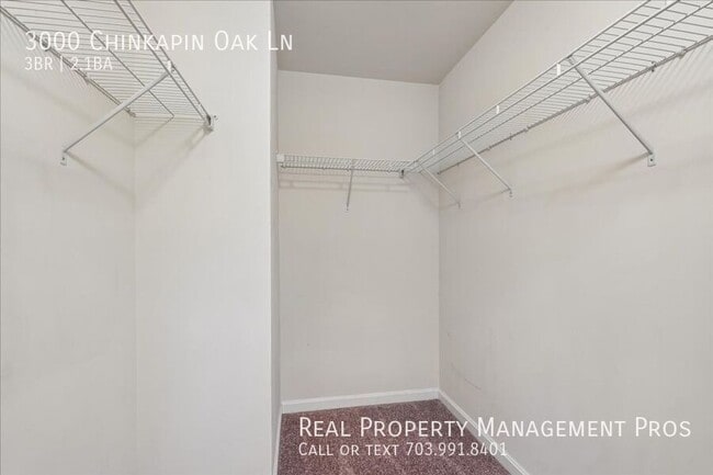 Building Photo - 3000 Chinkapin Oak Ln