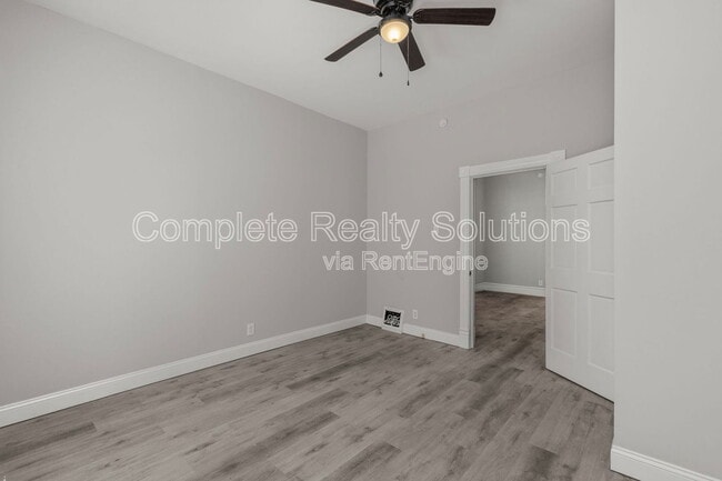 Building Photo - 4035 Schiller Pl