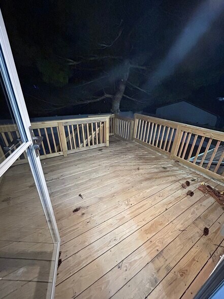 Building Photo - 258 Claywood Dr