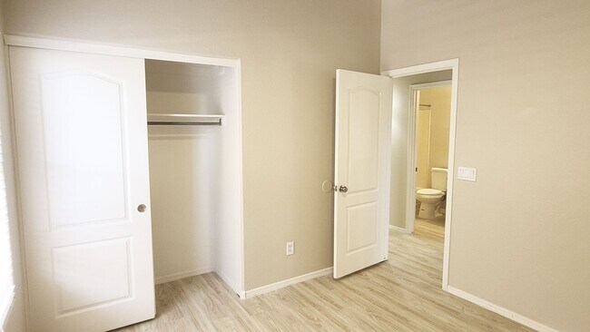 Building Photo - REMODELED 3-BEDROOM BY SAN TAN MALL