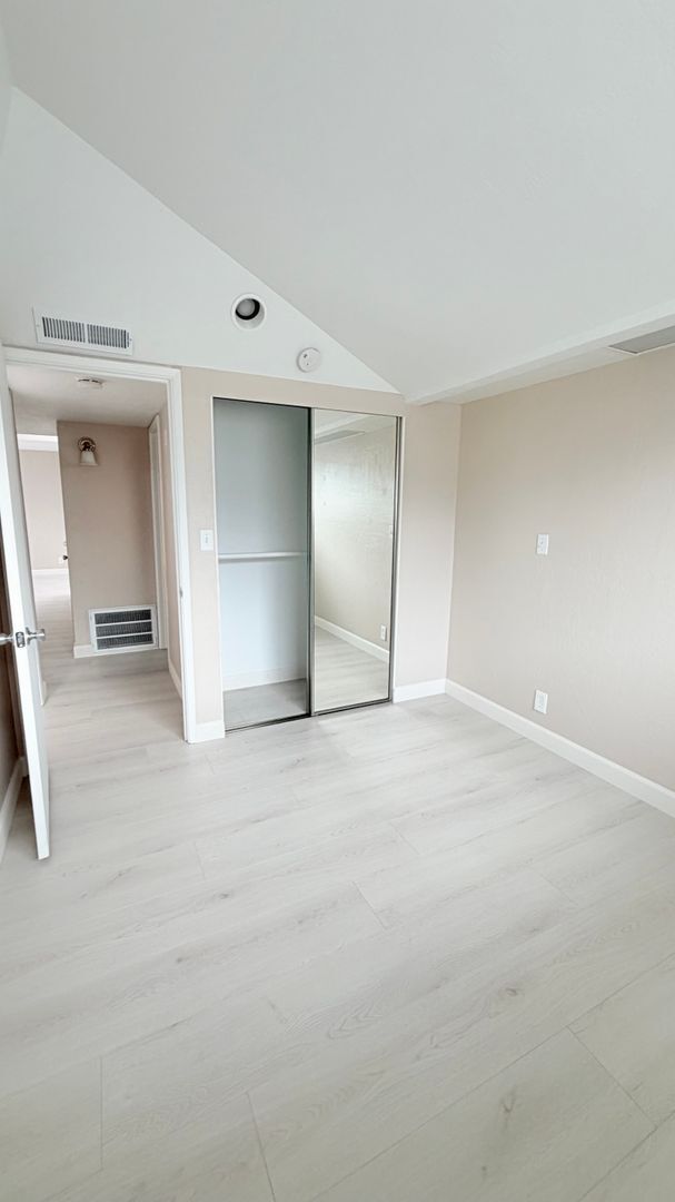 Building Photo - 14723 Martell Ave