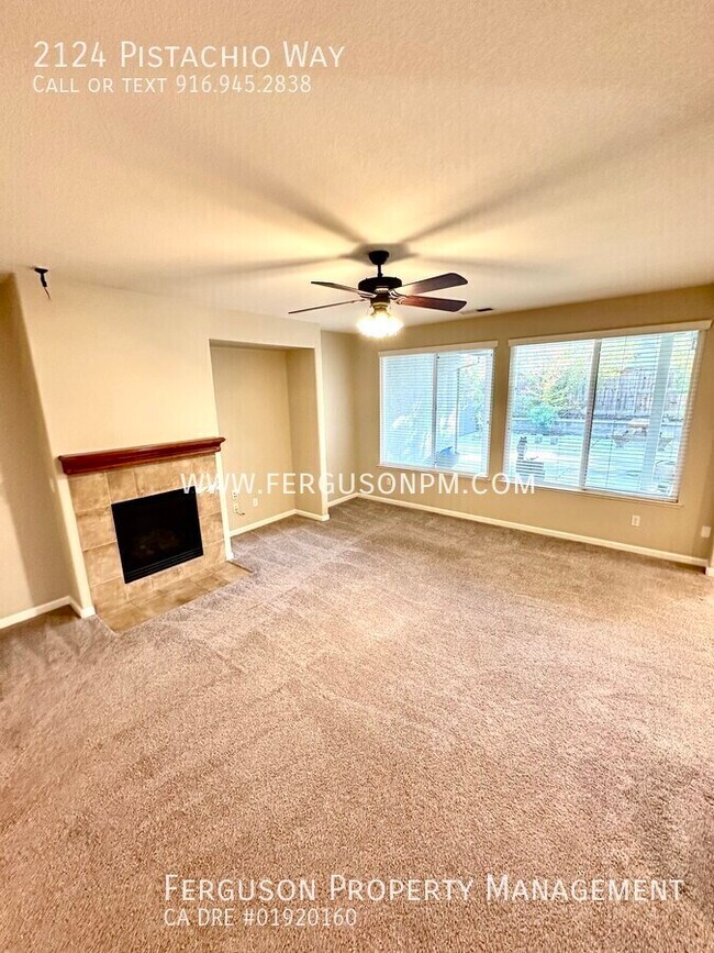 Building Photo - 2124 Pistachio Way