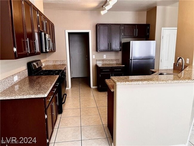 Building Photo - 1735 Buttermilk Dr