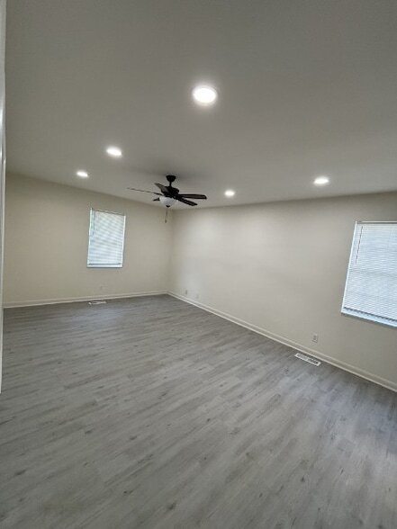 Building Photo - 3221 New Towne Rd