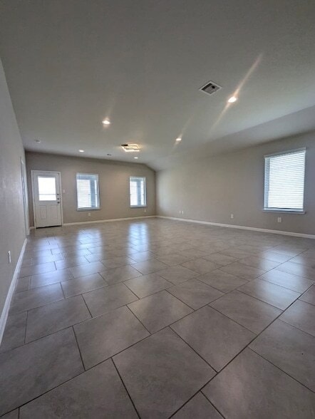 Building Photo - 3518 Windham Way