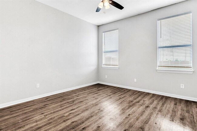 Building Photo - 213 Wyndham Meadows Way