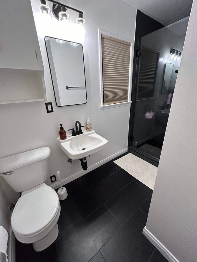 Building Photo - 17124 Horace St