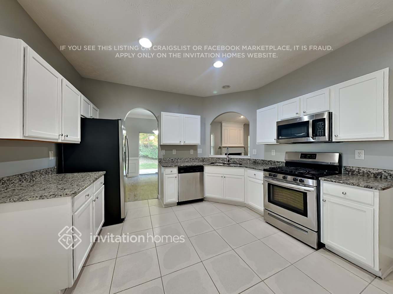 Building Photo - 3930 Medlock Pk Dr