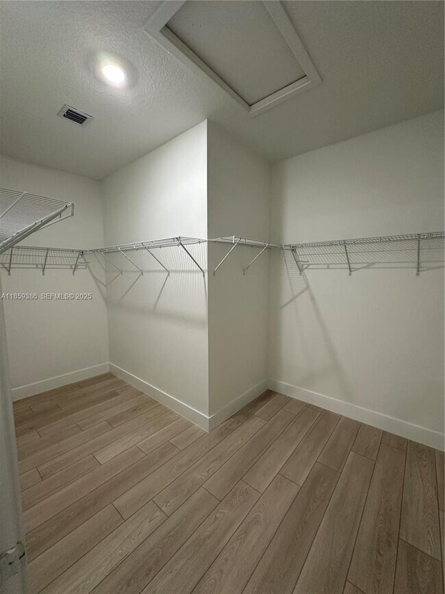 Building Photo - 8281 SW 121st Ter