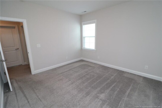 Building Photo - 2936 Baronial St