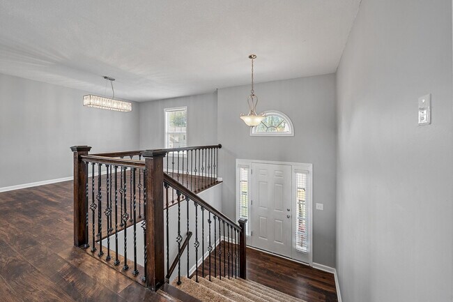 Building Photo - 1414 Addison Dr
