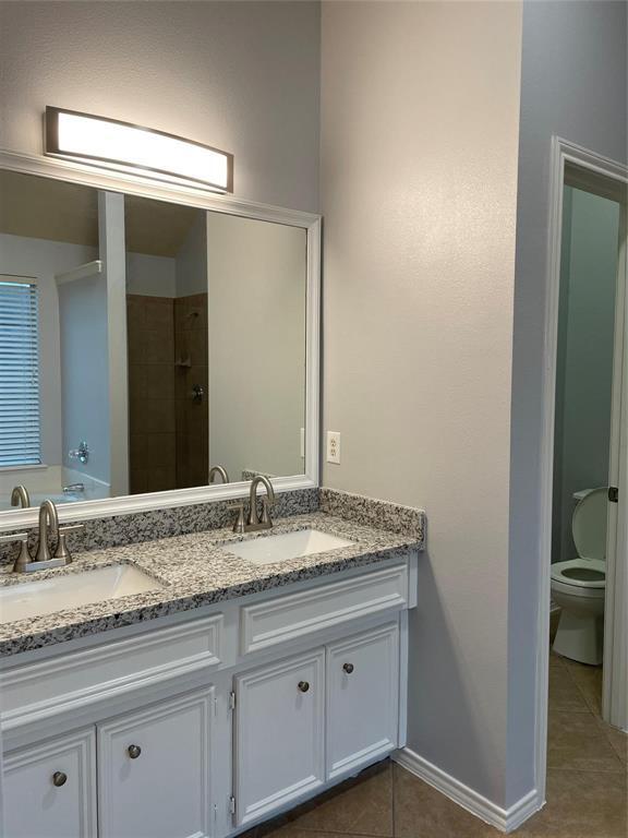 Building Photo - 12910 Redbud Shores Ln