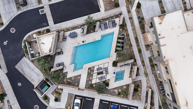 Building Photo - 11673 N 136th St