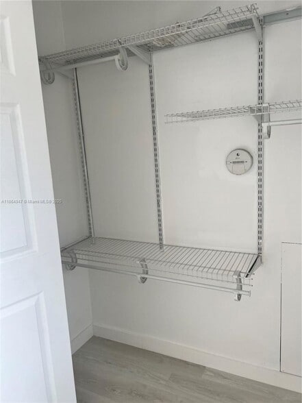 Building Photo - 3621 NW 95th Ter