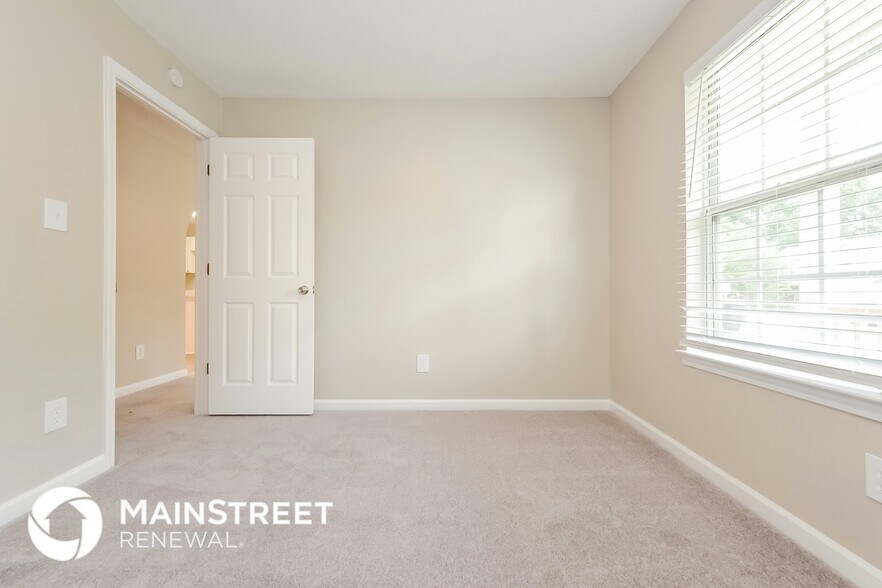 Building Photo - 3830 Buffington Pl