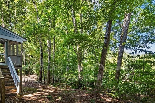 Building Photo - 4904 Kinross Ct