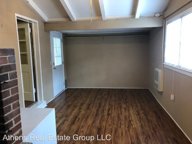 Building Photo - 1 br, 1 bath House - 180 Mell Street