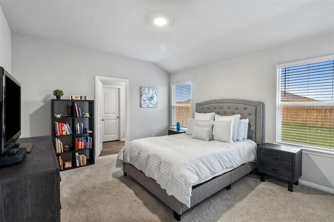 Building Photo - 348 Globe Mallow Cir