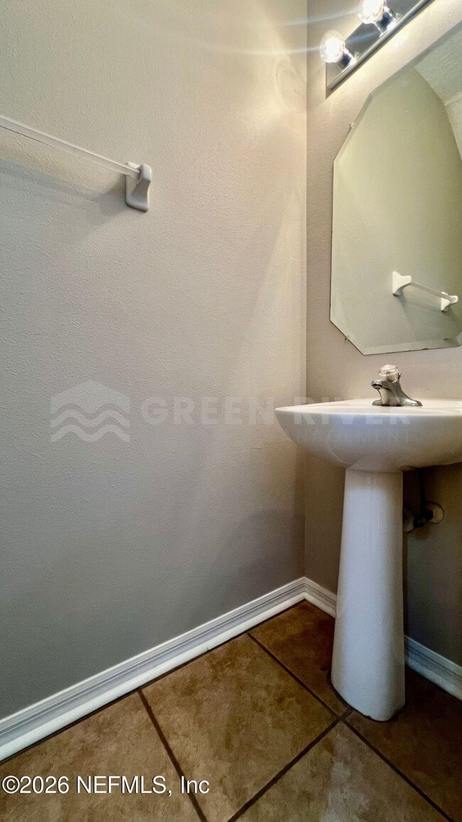 Building Photo - 5285 Brighton Park Ln