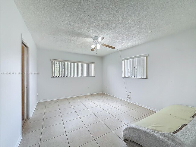 Building Photo - 8420 SW 133rd Avenue Rd