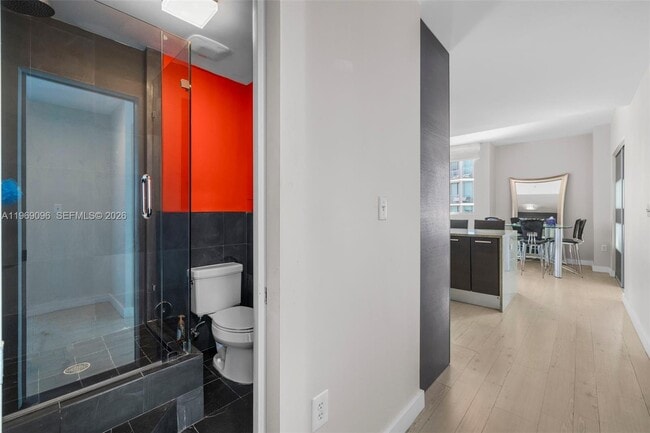 Building Photo - 900 Biscayne Blvd