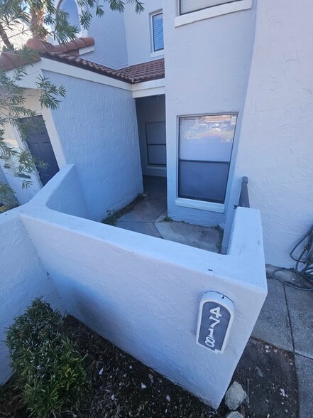 Building Photo - 4718 Chevy Pl