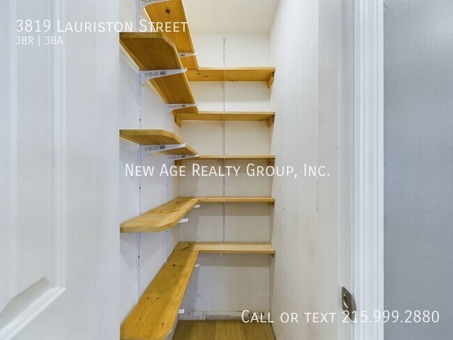 Building Photo - 3819 Lauriston St
