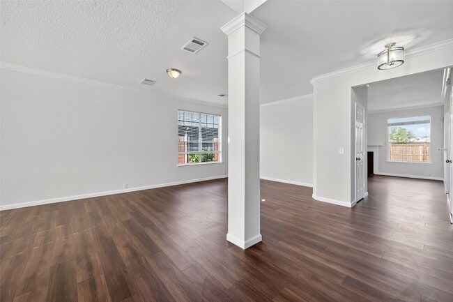 Building Photo - 19326 Colony Trail Ln