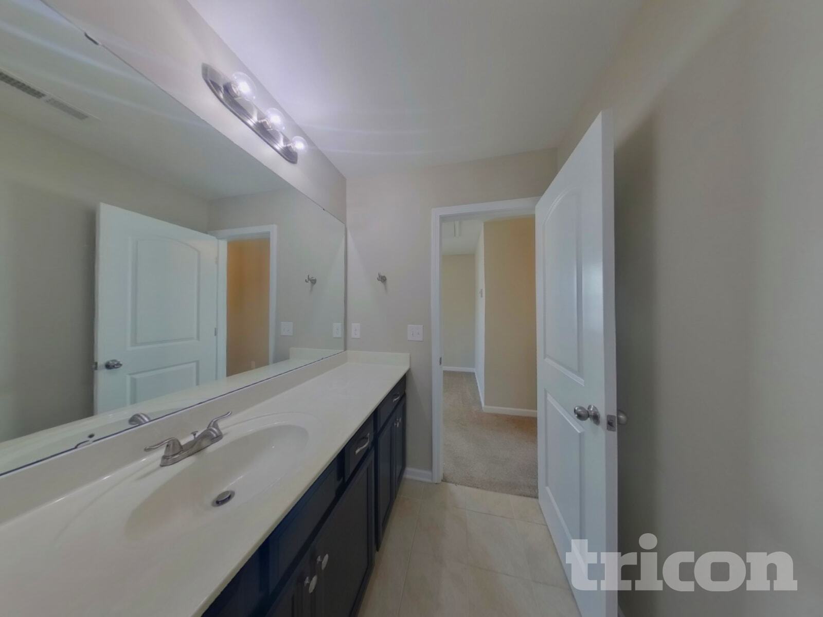 Building Photo - 1418 Kings Grove Dr