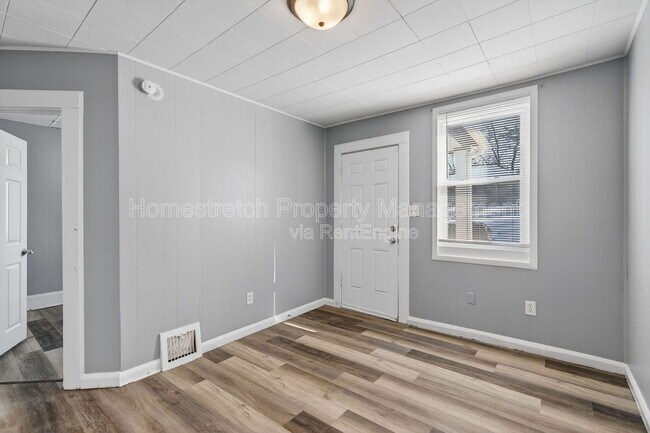 Building Photo - 5637 Hodiamont Ave