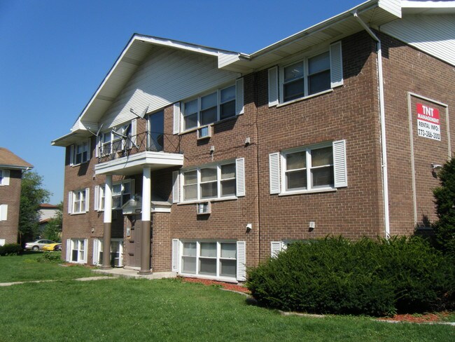 Building Photo - 14538 S Cottage Grove Ave Dolton, IL 60419