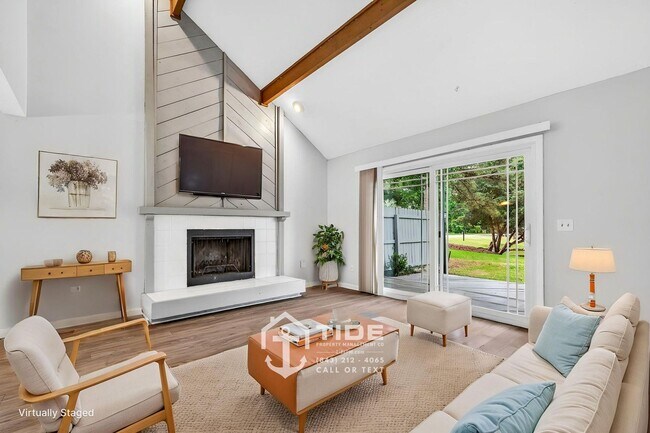 Building Photo - Spacious Home in the Heart of Summerville
