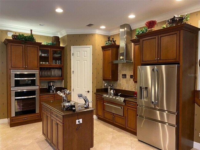 Building Photo - 21430 Draycott Way