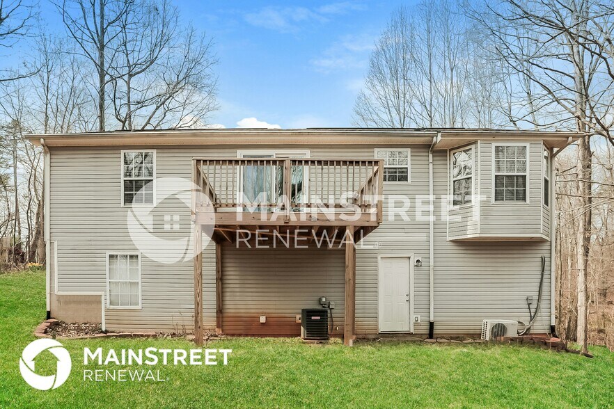 Building Photo - 6538 River Hill Dr